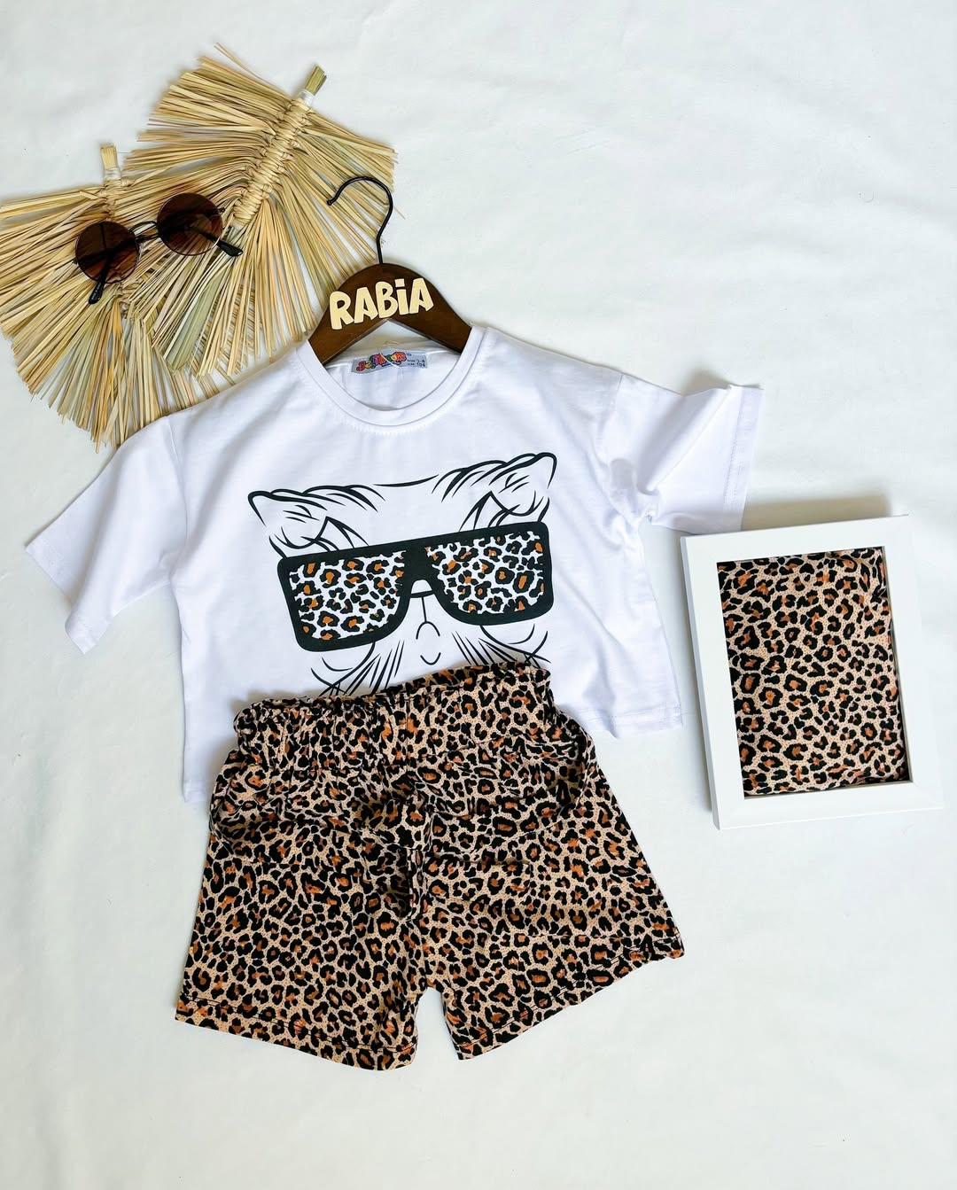 کراپ شلوارک پلنگی